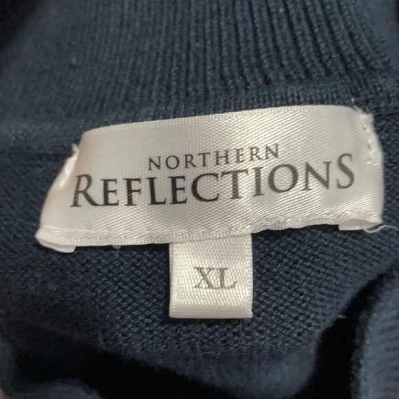 Striped sweater - Picture 4 of 4